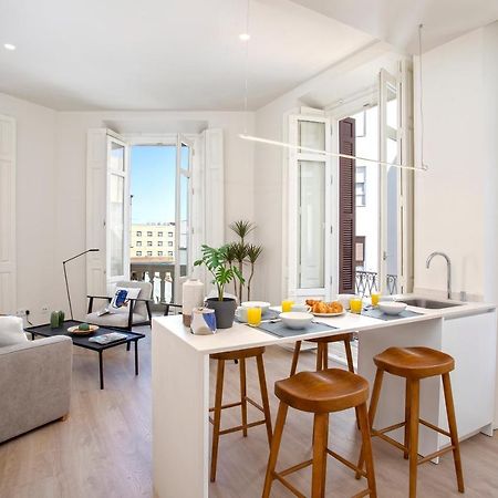 Apartamentos Thyssen Cisneros By Rent Me Malaga Exterior photo